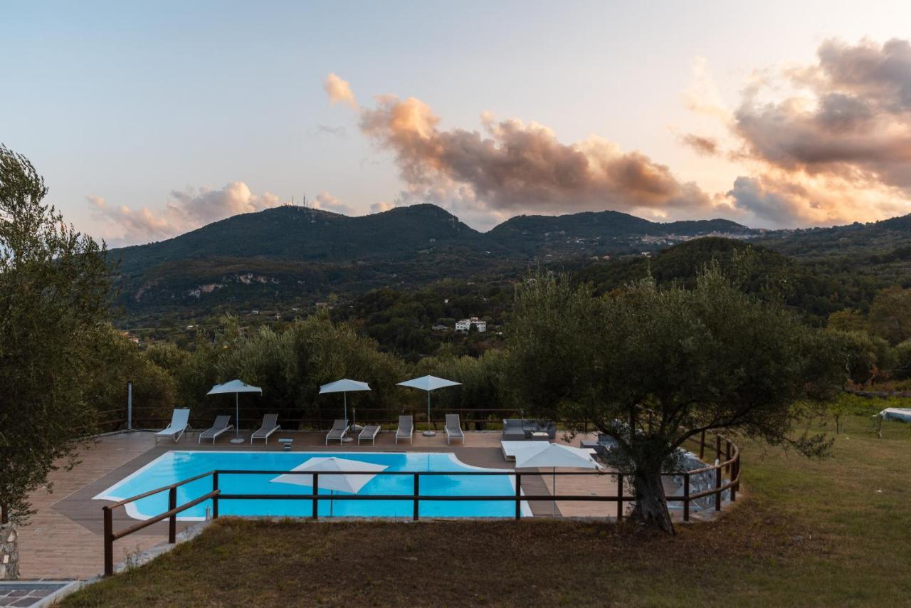 Tenuta Terre Di Bosco Oasi Di Relax Nel Cilento San Giovanni a Piro Exterior photo
