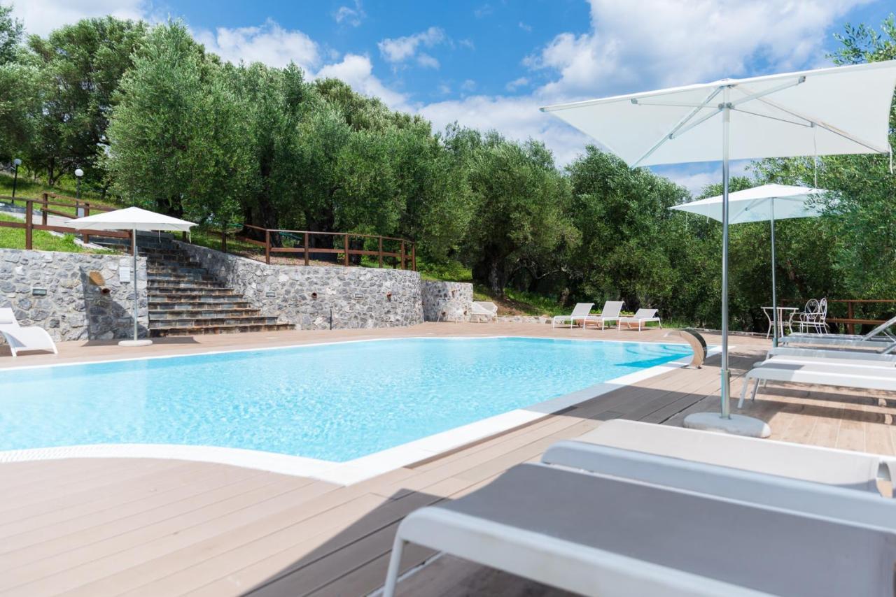 Tenuta Terre Di Bosco Oasi Di Relax Nel Cilento San Giovanni a Piro Exterior photo