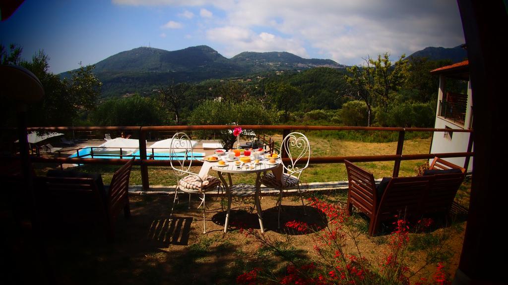 Tenuta Terre Di Bosco Oasi Di Relax Nel Cilento San Giovanni a Piro Exterior photo