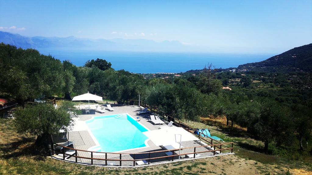 Tenuta Terre Di Bosco Oasi Di Relax Nel Cilento San Giovanni a Piro Exterior photo